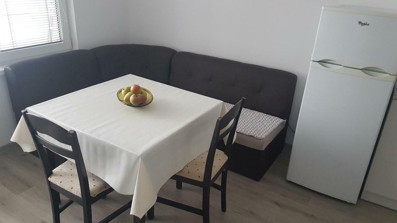 Roza Apartment Várna Kültér fotó